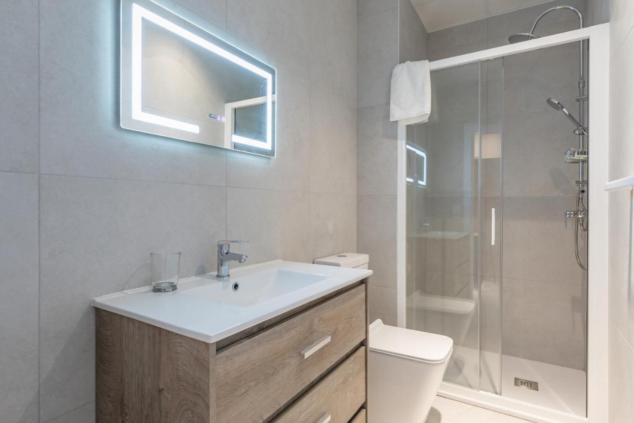 Gorgeous Apartment Close To City Centre Valencia Bagian luar foto