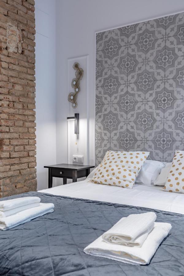 Gorgeous Apartment Close To City Centre Valencia Bagian luar foto